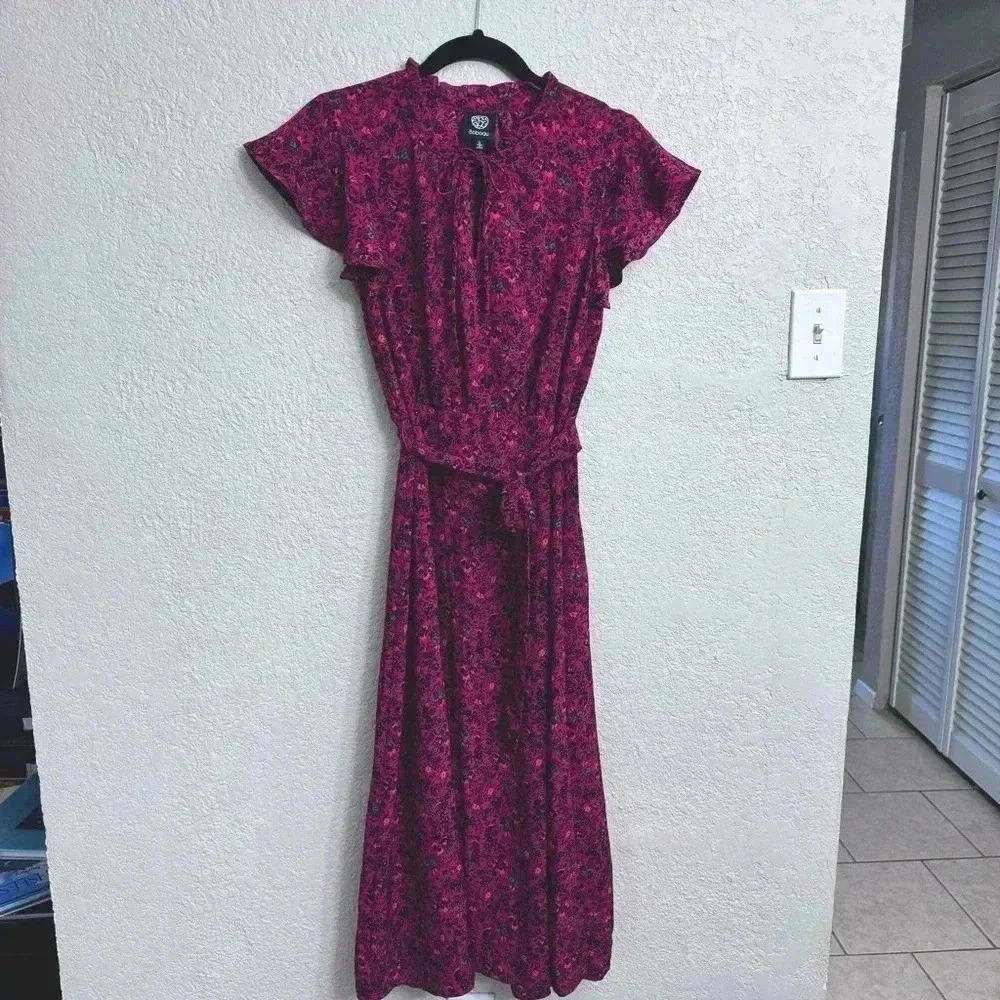 Bobeau Savoy Deep Berry Ditsy Floral Flutter Sleeve Midi Dress - Size S